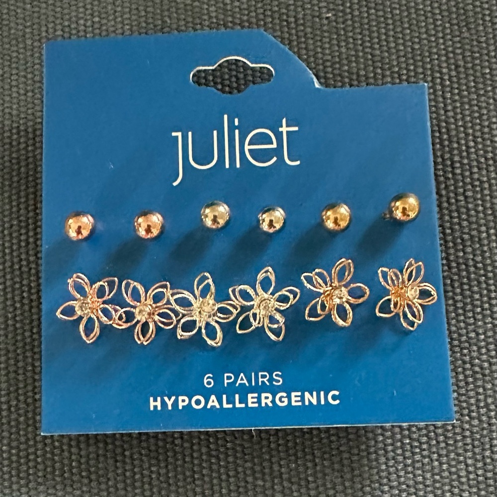 🌞 3/$20 NWT Juliet Set of 6 Pierced Stud Earrings